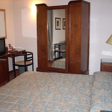 Hotel Palazzo Bocci Spello Εξωτερικό φωτογραφία